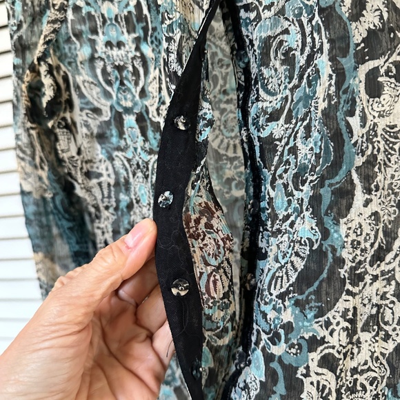 Elie Tahari Silk Sheer Snap Front Velvet Trim Blouse Lace Trim Long Sleeves LG - Picture 4 of 10